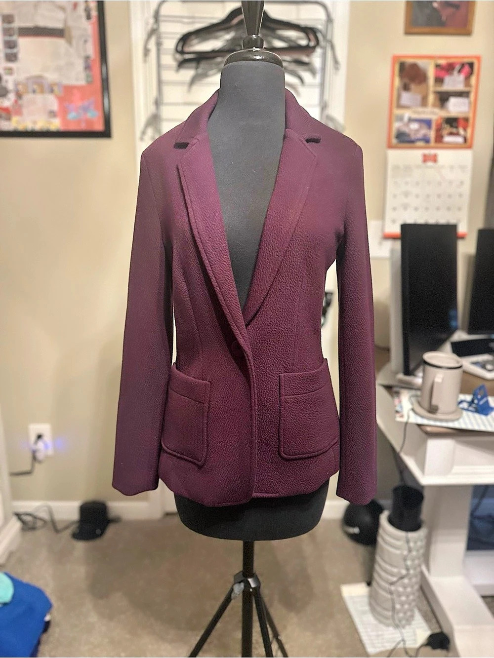 Daniel Rainn Textured Blazer in Purple Like New